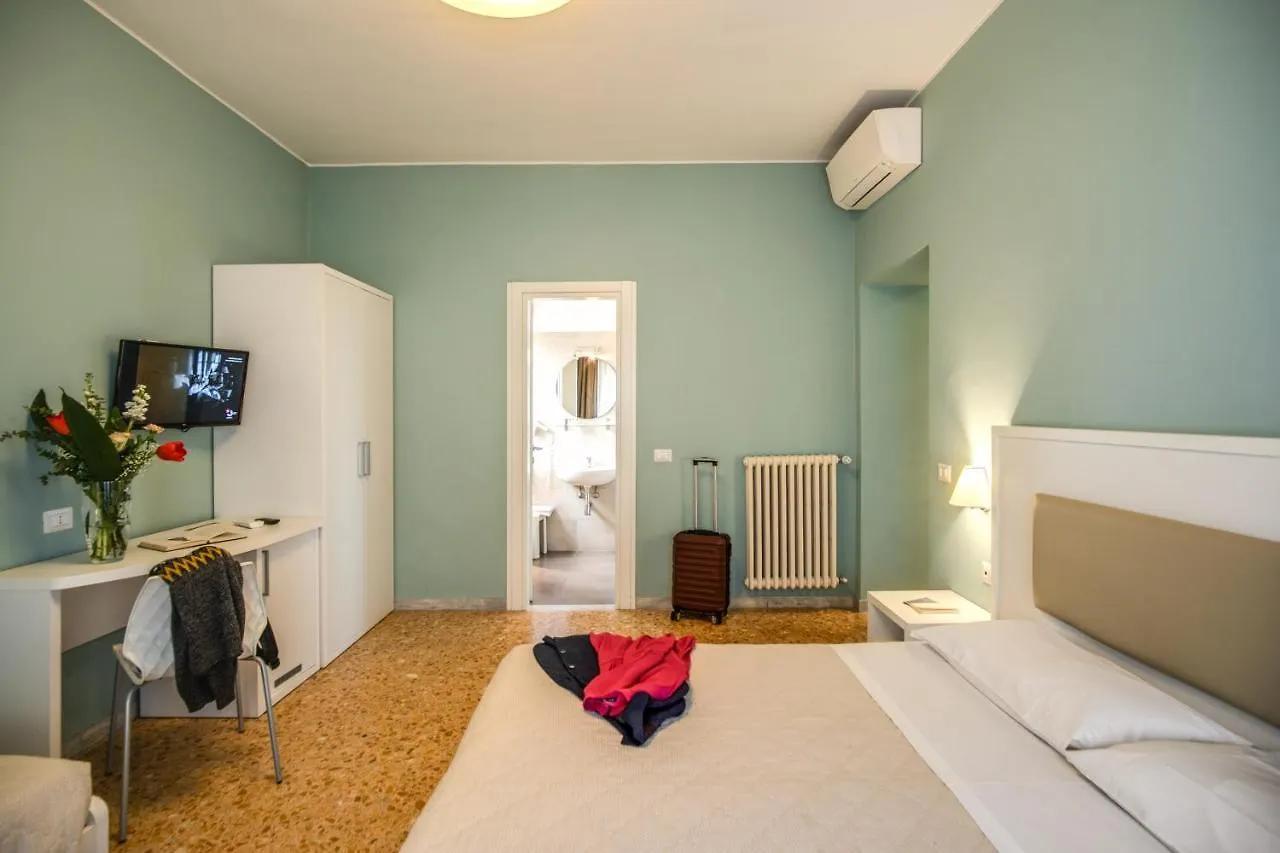 Casa Per Ferie Ravasco San Pietro Hotel Rome 0*,