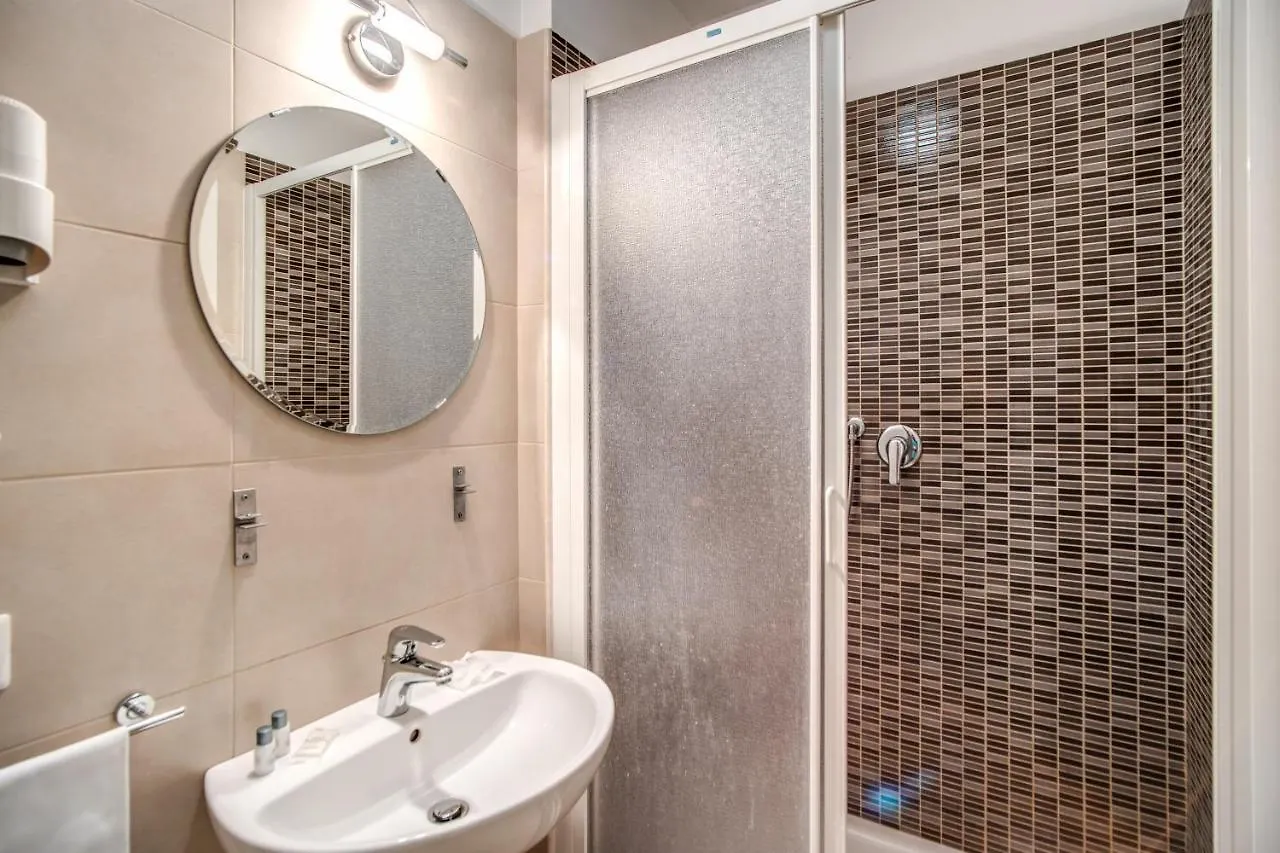 Guest house Casa Per Ferie Ravasco San Pietro Hotel Rome Italy